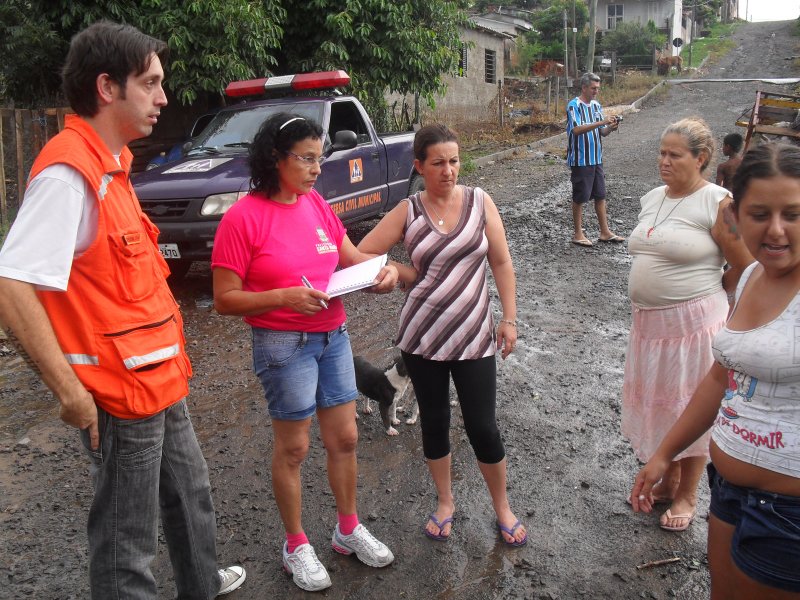 Defesa Civil e Gabinete da Primeira-Dama auxiliaram as famílias. Na foto, casa na Nova Santa Marta 