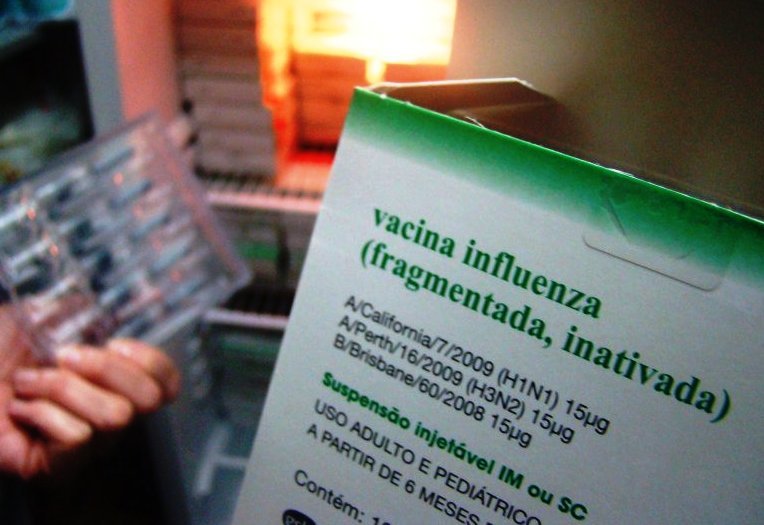 O novo lote chegou de Porto Alegre no início da tarde desta terça-feira (10) e está sendo imediatamente distribuído nos sete postos anunciados pela Secretaria de Município da Saúde como pontos de vacinação. Foto: Arquivo/Prefeitura de Santa Maria