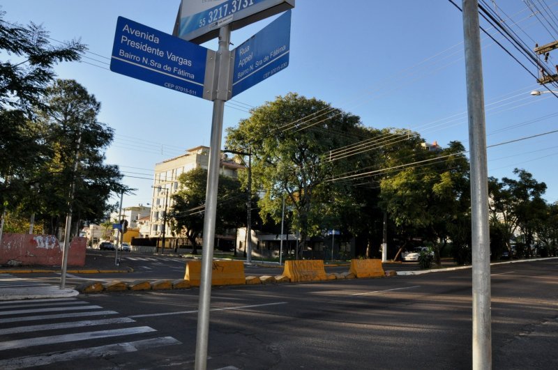 Com as alterações, canteiro central fechado para evitar acidentes, será reaberto - Foto: João Alves/Prefeitura