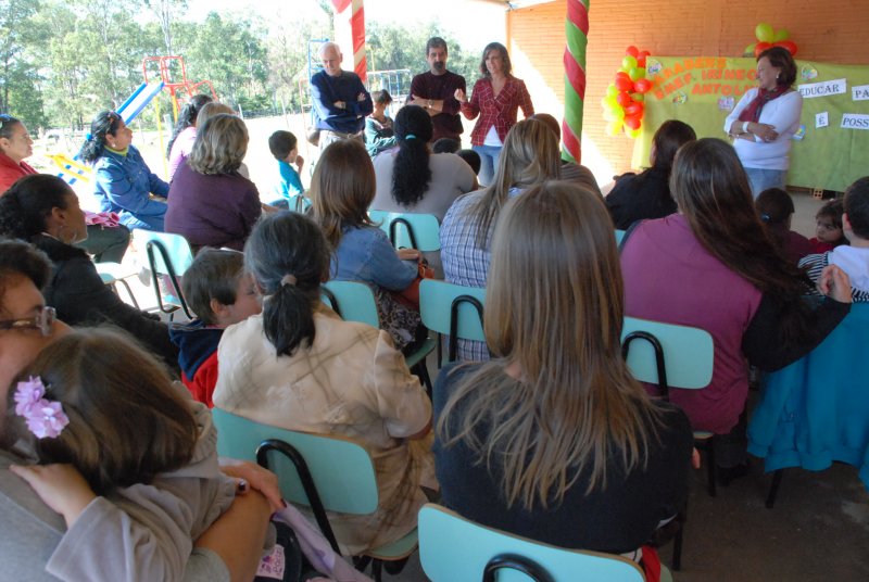 Alunos das escolas do campo, como os do Passo do verde, podem participar do concurso de poesia Alunos das escolas do campo, como os do Passo do verde, podem participar do concurso de poesia
