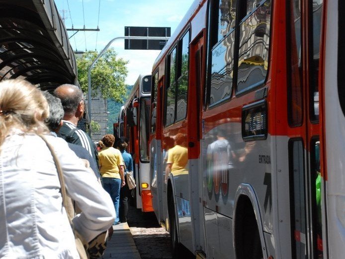 Linhas do transporte coletivo são alteradas devido ao Desfile de 7 de Setembro, na Medianeira Linhas do transporte coletivo são alteradas devido ao Desfile de 7 de Setembro, na Medianeira