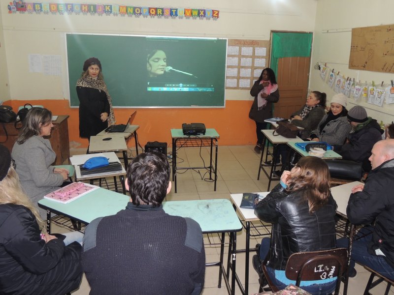 Dez professores participaram da atividade promovida pela Prefeitura (Foto: Rozania Rosa)