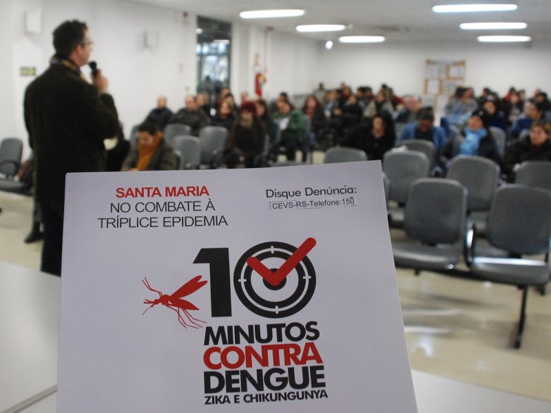 Palestra reuniu cerca de 70 agentes de saúde no auditório do Centro Administrativo (Foto: João Vilnei)