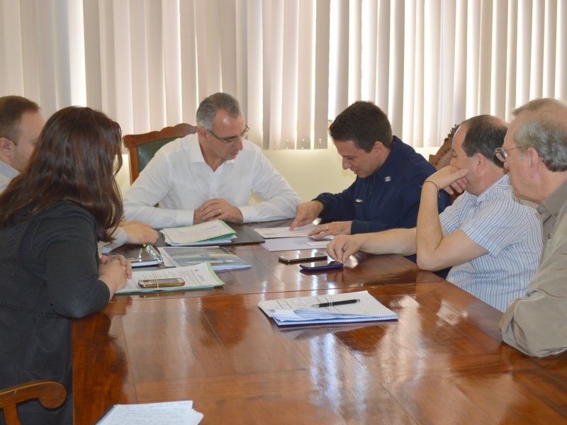 Grupo de trabalho vai a Brasília apresentar o projeto de reestruturação (Foto: João Vilnei)