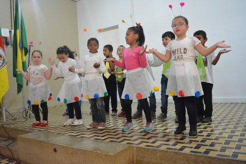 Programa realizou atividades na Escola Pão dos Pobres (Foto: Pedro Lucca)