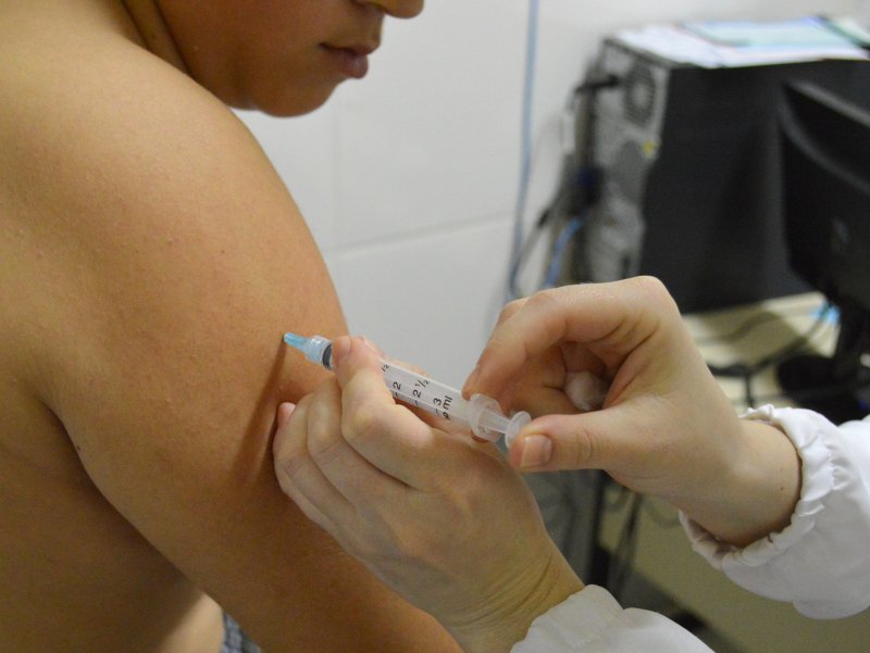 Público-alvo deve apresentar a carteirinha de vacinação para receber as imunizações (Foto: Arquivo/ João Alves)