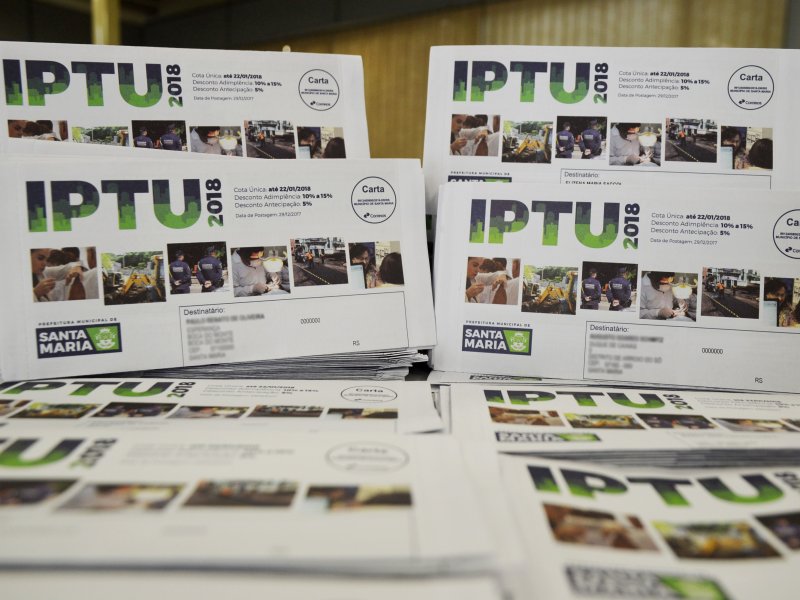 Em torno de 130 mil guias do IPTU serão distribuídas em Santa Maria (Foto: João Alves) Em torno de 130 mil guias do IPTU serão distribuídas em Santa Maria (Foto: João Alves)