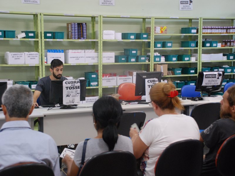 Gestantes, independentemente de onde foram atendidas, têm prioridade para receber medicamentos na Farmácia Central (Foto: João Alves) Gestantes, independentemente de onde foram atendidas, têm prioridade para receber medicamentos na Farmácia Central (Foto: João Alves)
