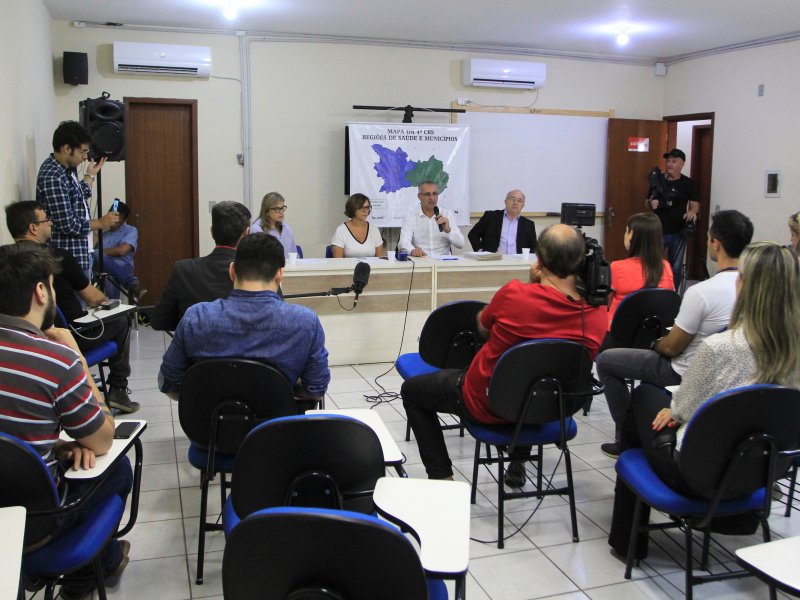 Coletiva de imprensa esclareceu dúvidas e apresentou novos dados do surto de Toxoplasmose em Santa Maria (Foto: Deise Fachin)
