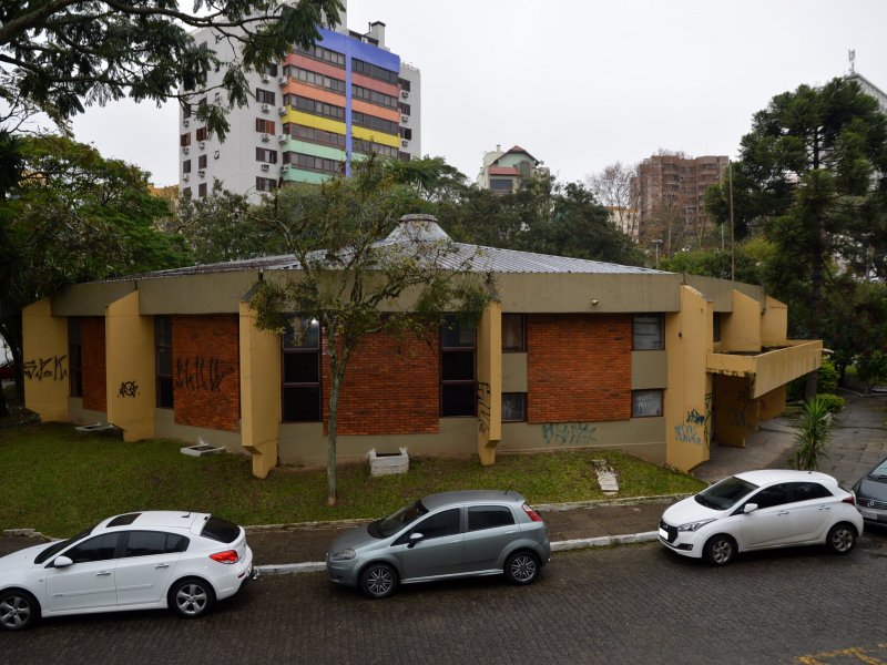 Centro de Atividades Múltiplas Garibaldi Poggeti (Bombril) está localizado no Parque Itaimbé (Foto: João Alves)