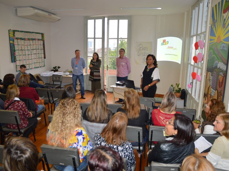Objetivo do programa é desenvolver a cultura empreendedora nas crianças e adolescentes do Município (Foto: João Alves)