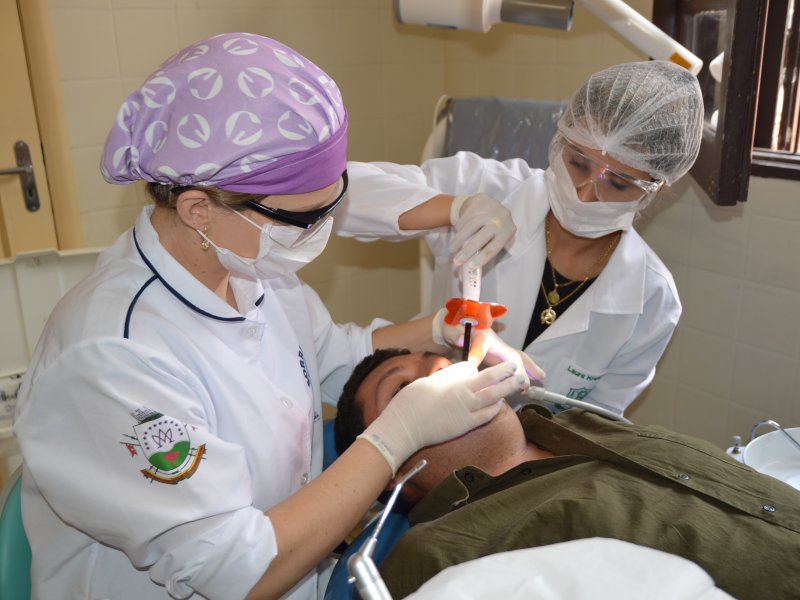 Pacientes são atendidos no projeto até concluírem os tratamentos necessários (Foto: João Alves )