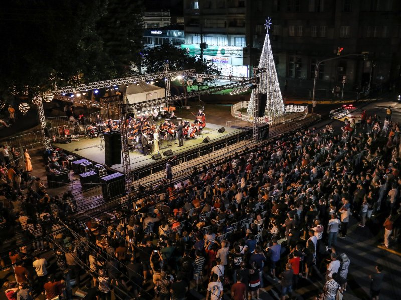 RBS Notícias  Santa Maria realiza Festival do Xis durante o fim