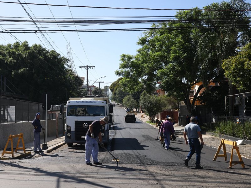 Pmsm Equipe Da Prefeitura Executa A Pavimentação Asfáltica Em Vias Do Bairro Nossa Senhora De 8794