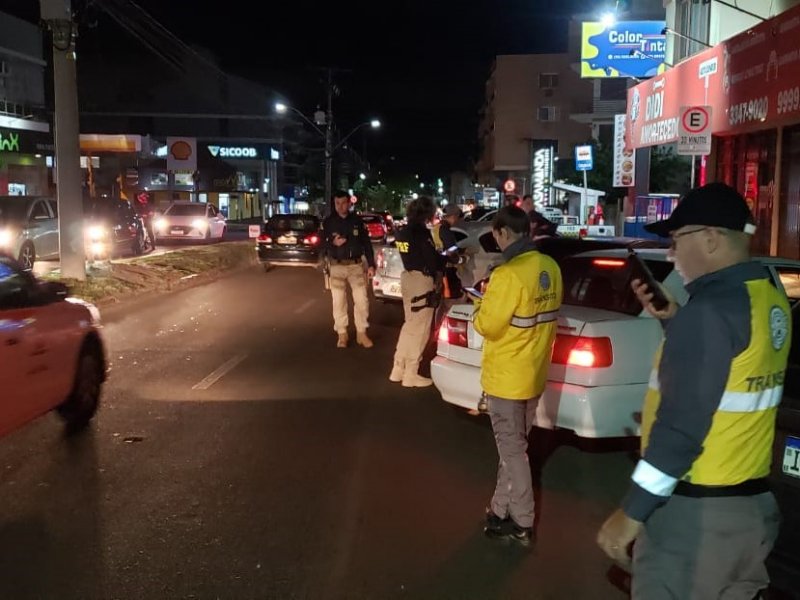 Santa Maria tem primeiro carnaval com lei que restringe beber na rua em  vigor - O Bairrista